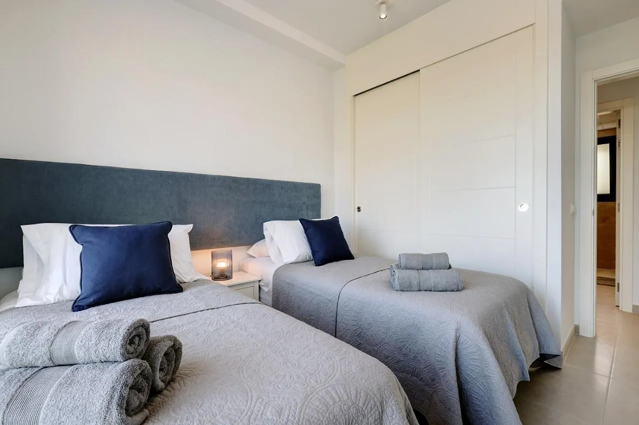 085 Modern Apartment In Trendy La Cala Golf Resort 말라가